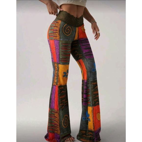 NWT Medium Patchwork Print Pants Lace Waist Stretch Flares - Picture 4 of 7